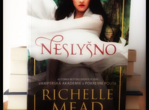 Recenzia – Neslyšno