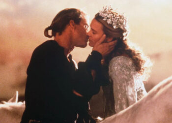 Oslávte sviatok Valentína dvanástimi najúžasnejšími popkulturnými bozkami všetkých čias.